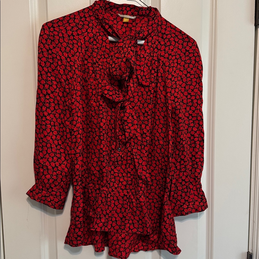 Leifsdottir red and black Blouse size 4